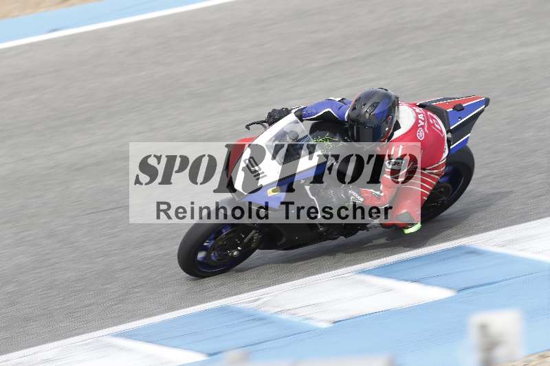 Archiv-2025/02 28.-31.01.2025 Moto Center Thun Jerez/rot-red/811
